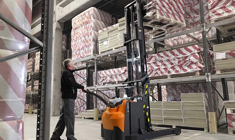 stacker truck training